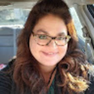 Meet your Posher, Becky